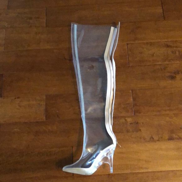 👢👢👢 SOLD - Picture 2 of 3